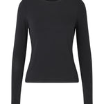 Christina-M_Black_Packshot_0