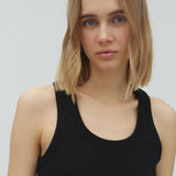 Jaxson U-M_Black_Model_1