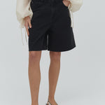 Talina-M_Rebel Black_Model_1