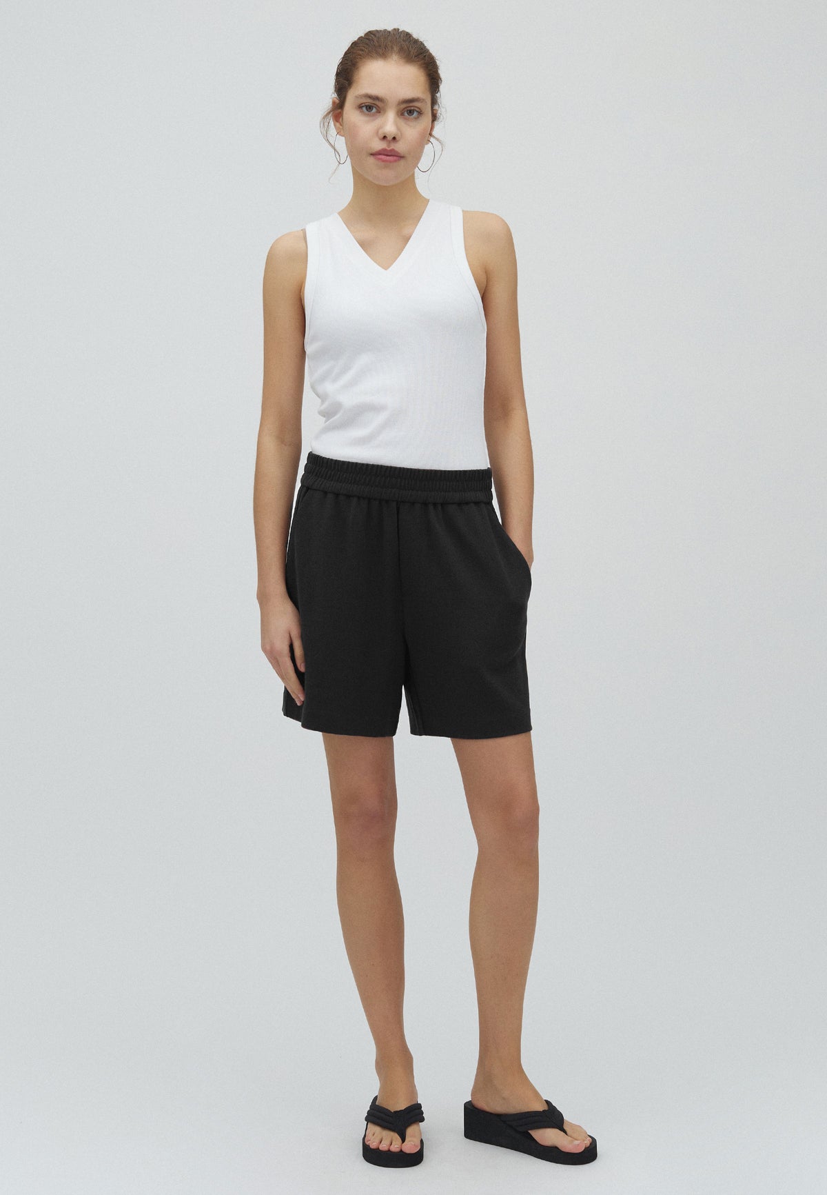 Phillipa Short-M_Black_Model_0