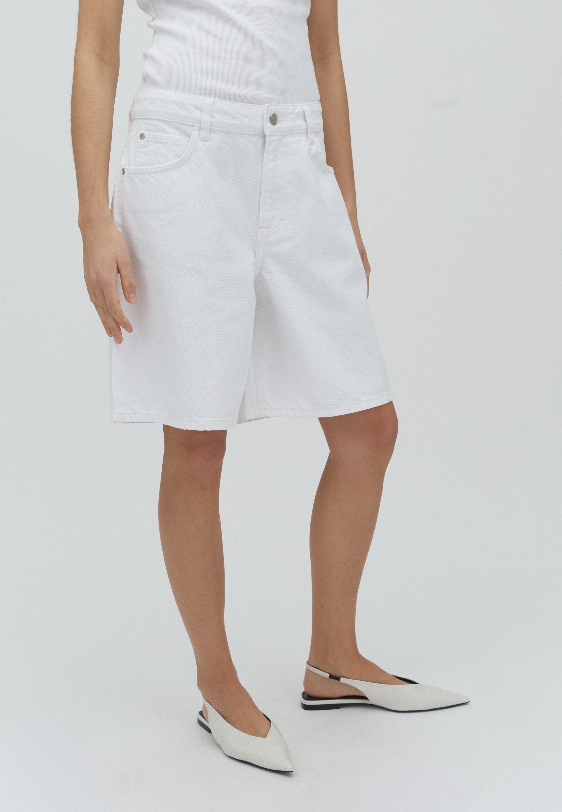 Talina-M Shorts - White