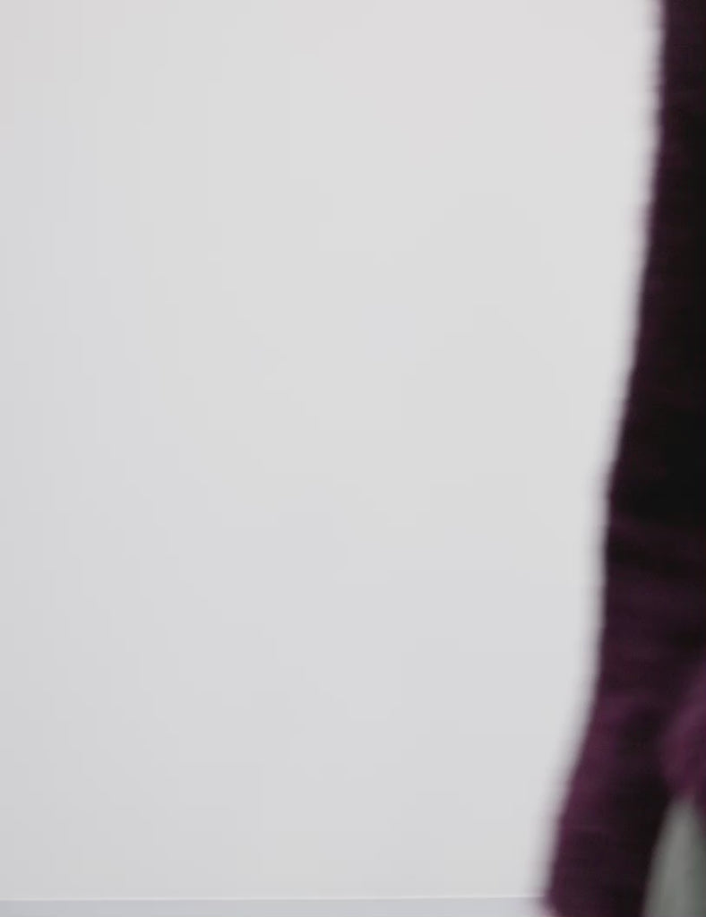 Conni-M_Blackberry Wine_Video_0