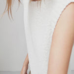 Guri-M_Sand Grey_Video_0