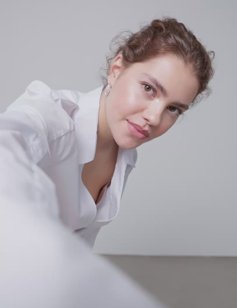 Gerri-M_White_Video_0