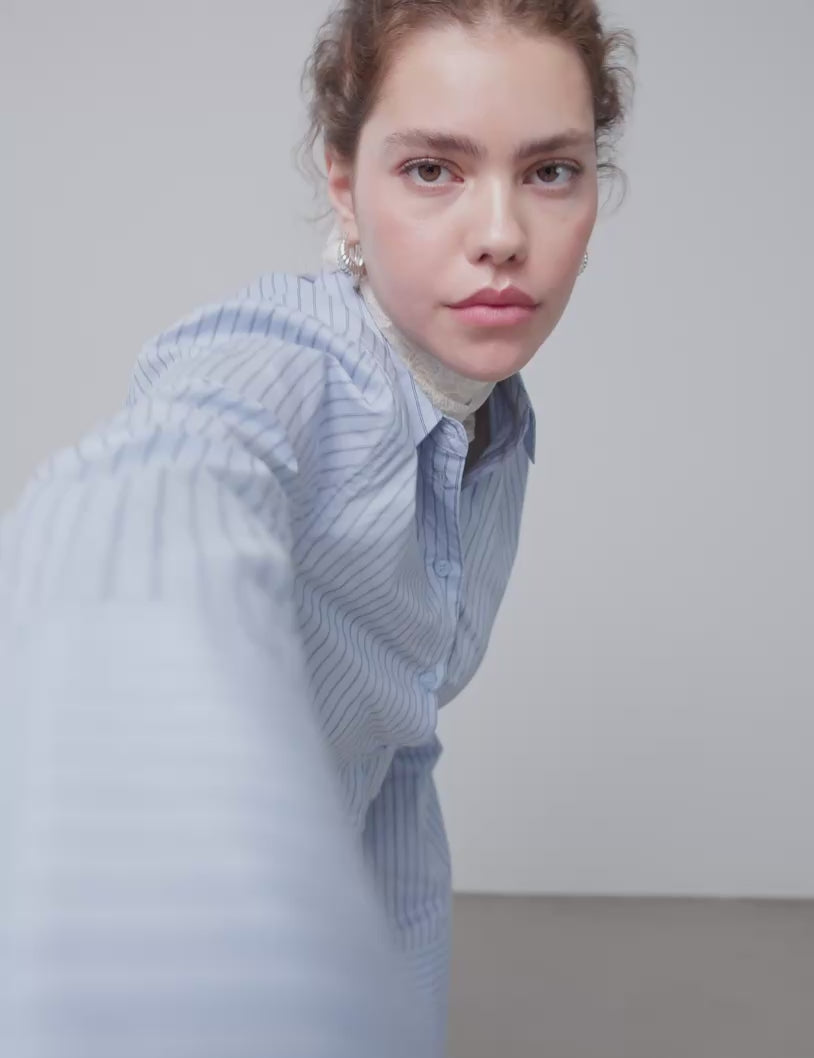 Kaloni-M_Blue Navy Stripe_Video_0